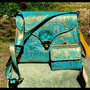 Patricia Nash Pastel Turquoise Ashmore Crossbody Bag & Wallet